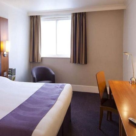Premier Inn Nuneaton/Coventry Экстерьер фото