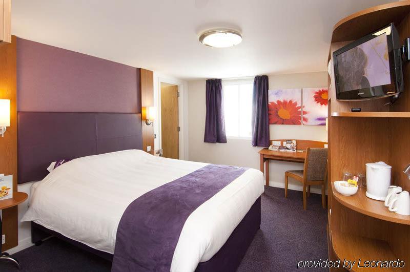 Premier Inn Nuneaton/Coventry Экстерьер фото